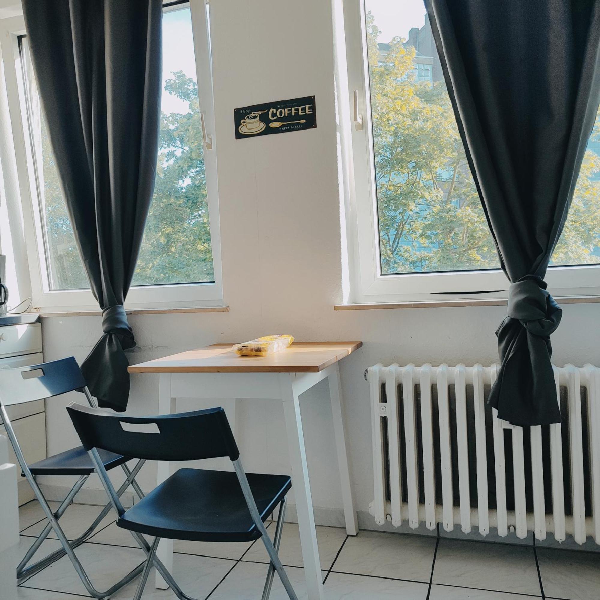 Ferienwohnung Monteurwohnung Messewohnung Duisburg Sued Grenze Duesseldorf 6 Personen Quarto foto